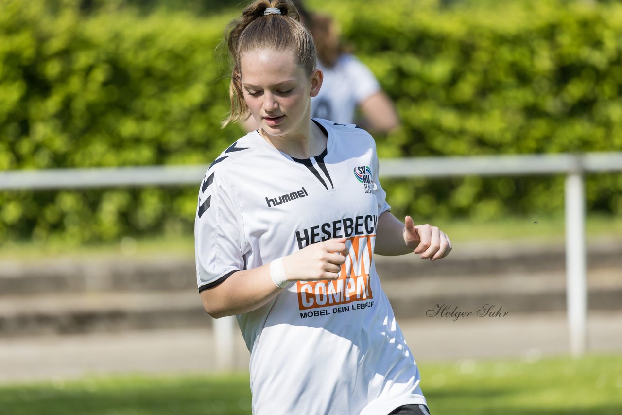 Bild 84 - wBJ SV Henstedt Ulzburg - FSG Oldendorf Itzehoe : Ergebnis: 6:3